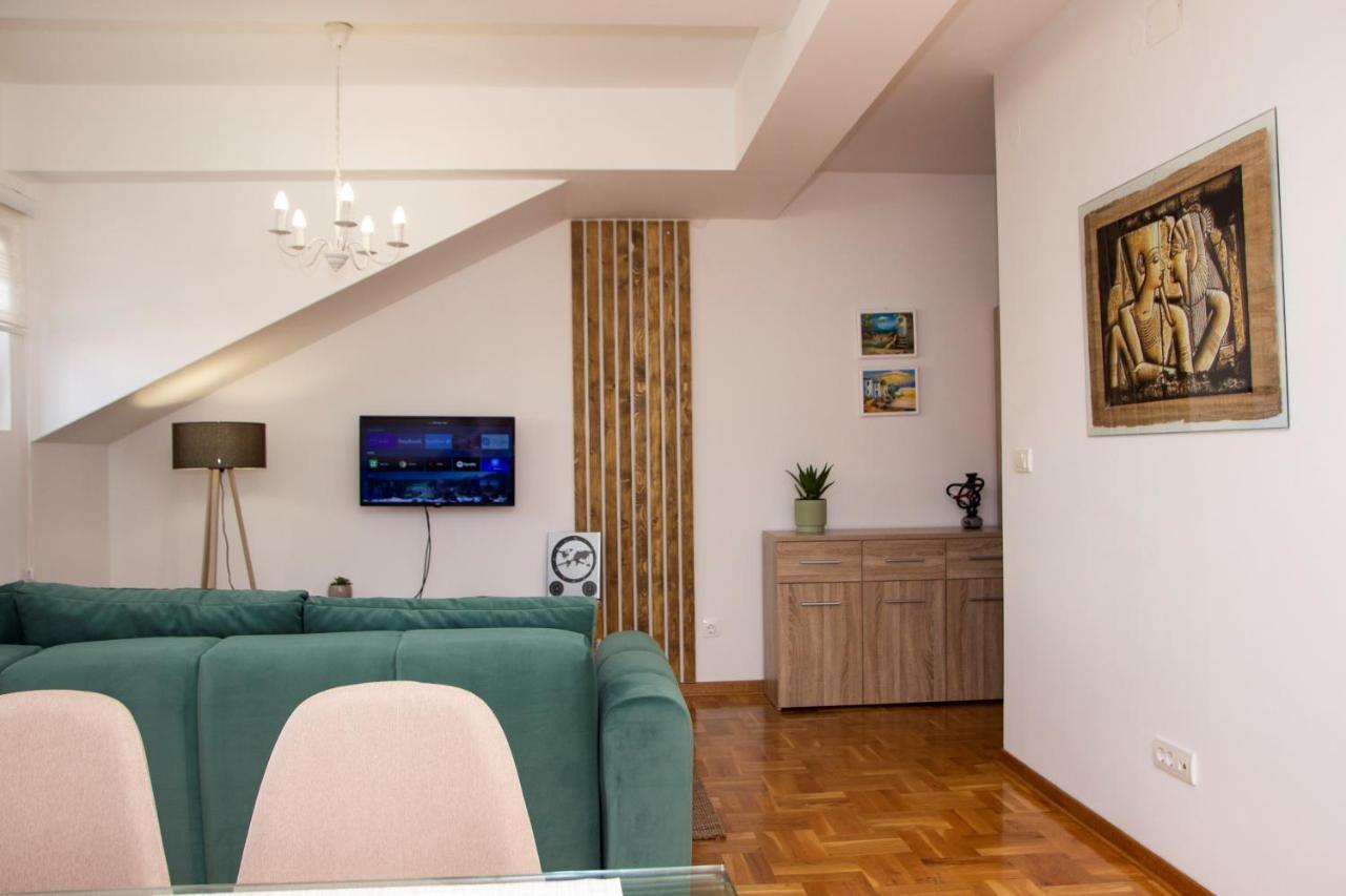 Apartman Mia Centar Kruševac Eksteriør bilde
