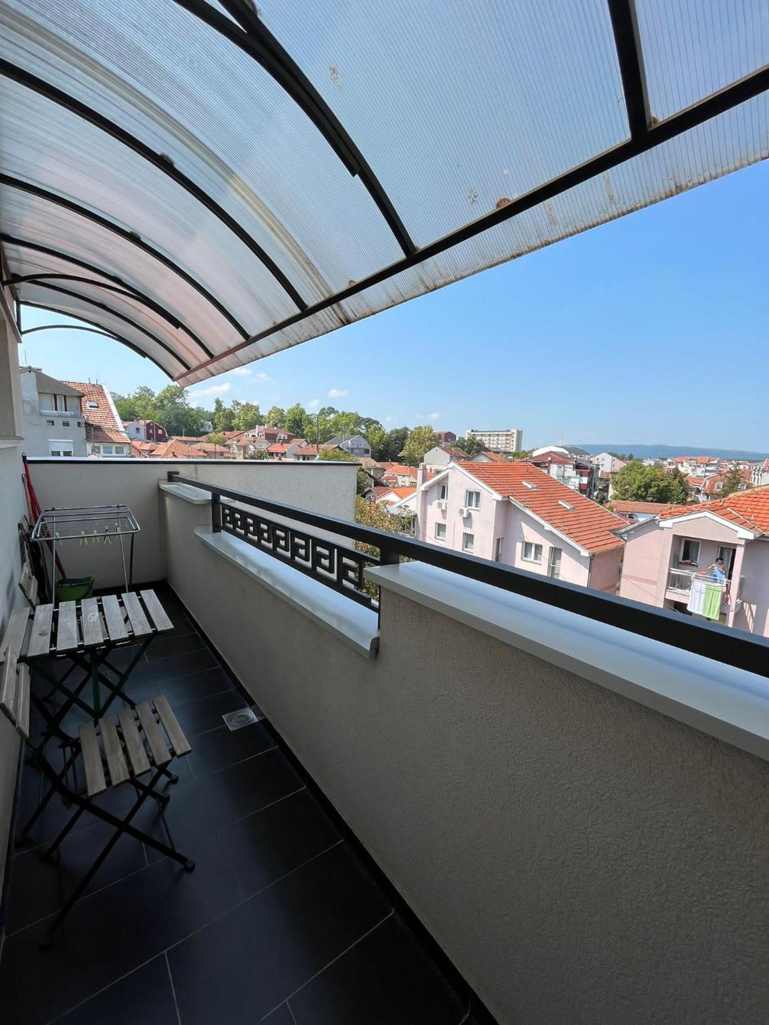 Apartman Mia Centar Kruševac Eksteriør bilde