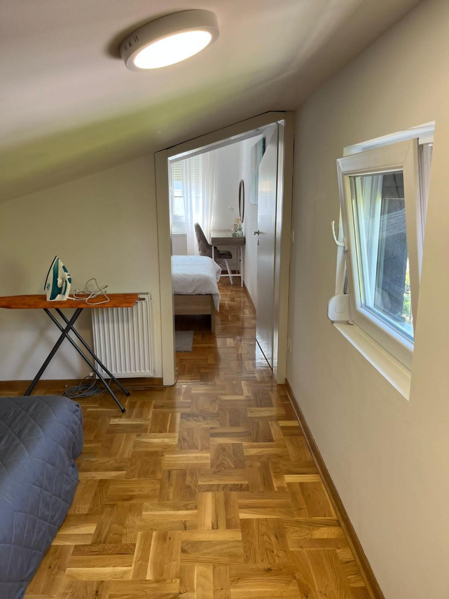 Apartman Mia Centar Kruševac Eksteriør bilde